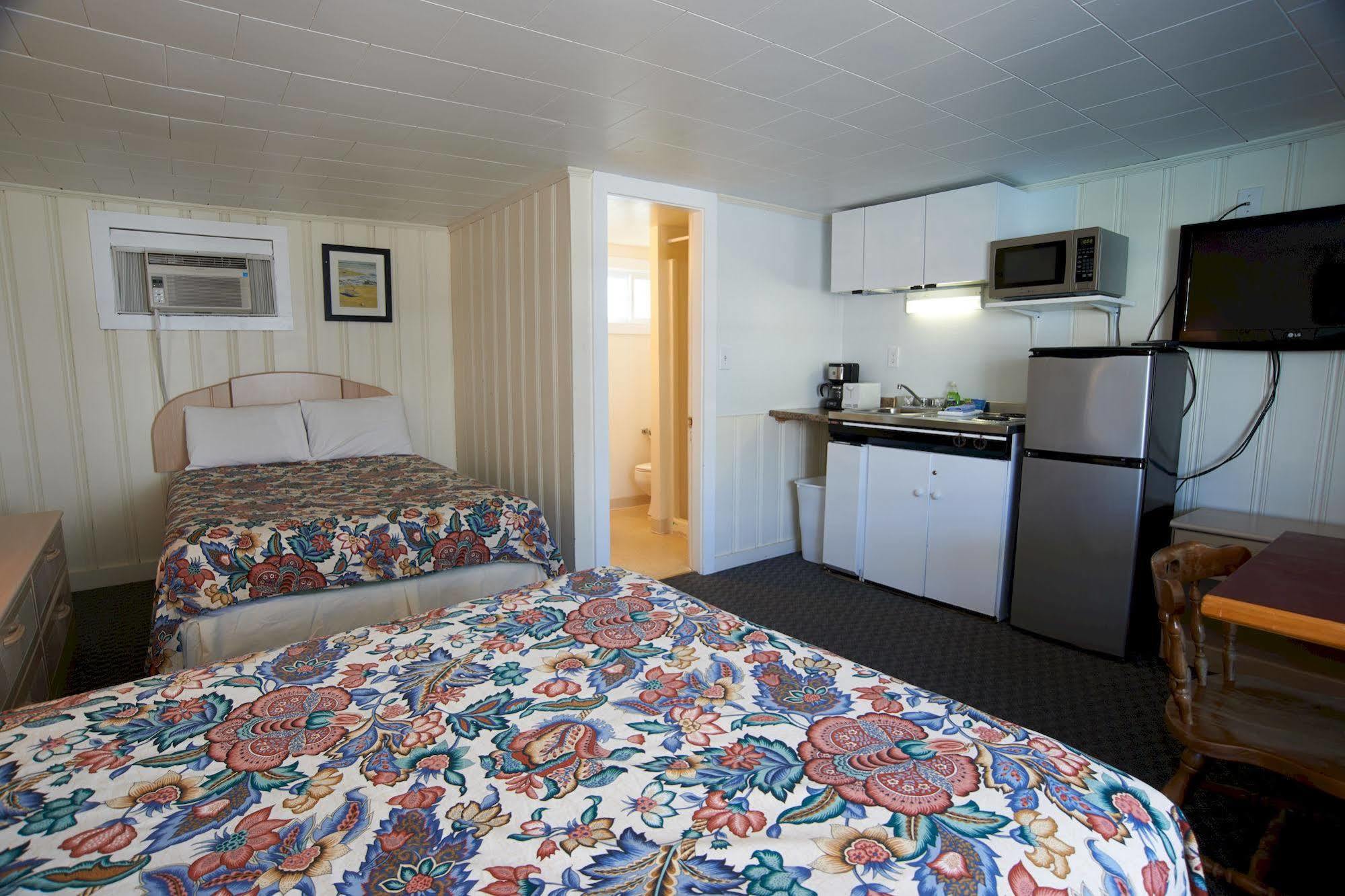 Marguerite Motel