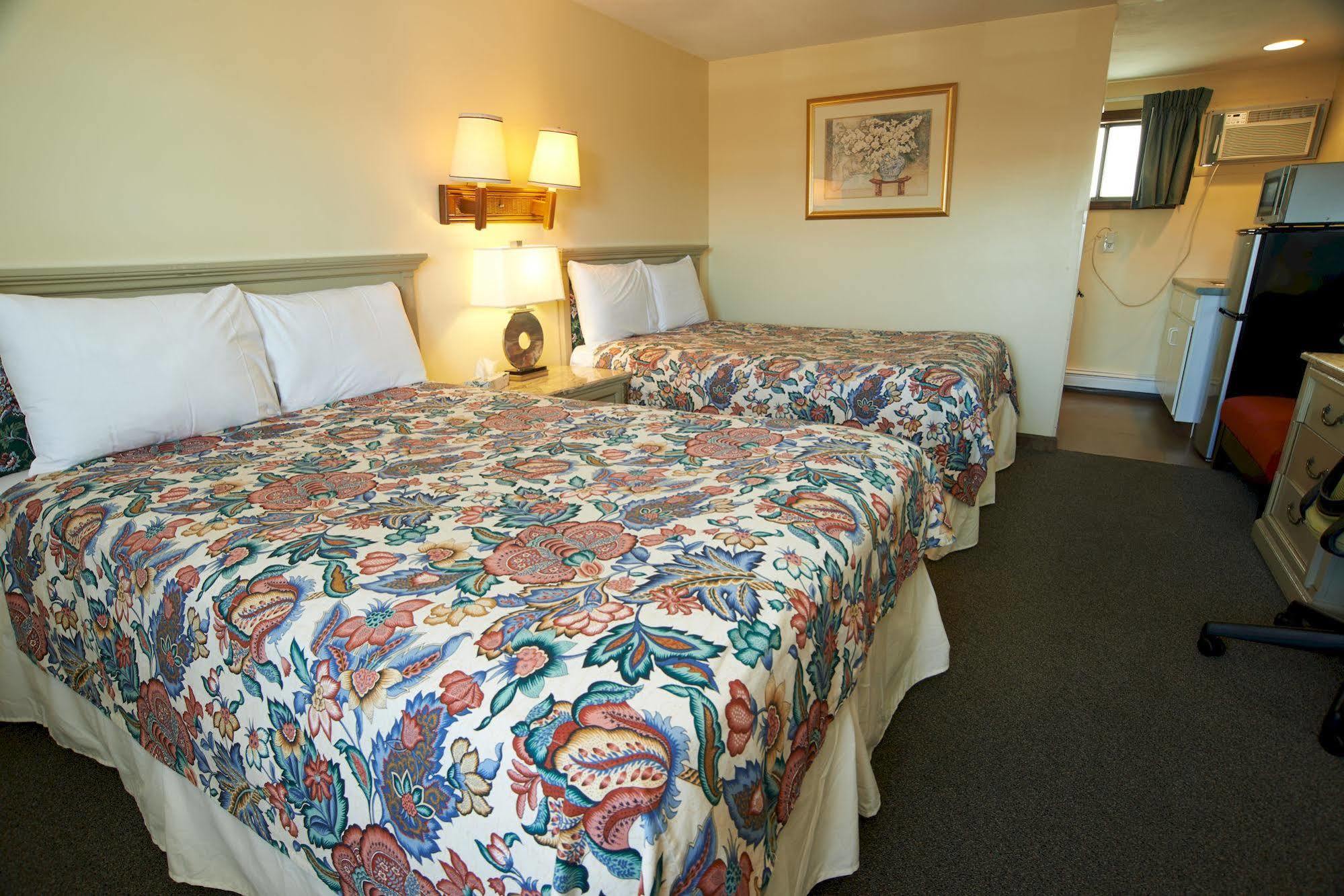 Marguerite Motel
